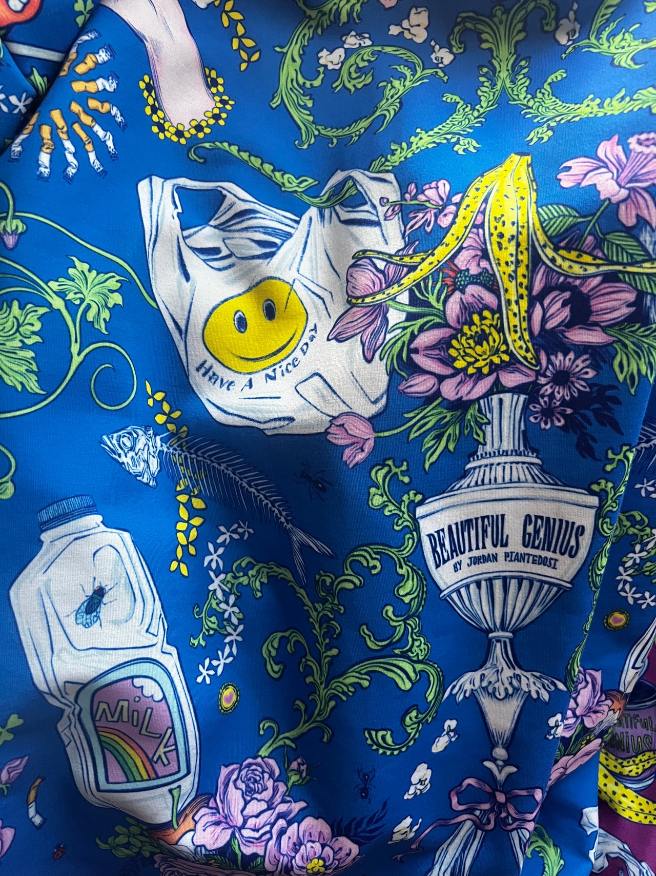(pre-order) Fancy Trash Pullover