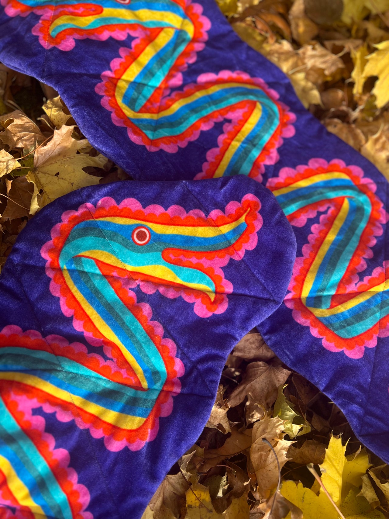 Velvet Ribbon Eel Stole